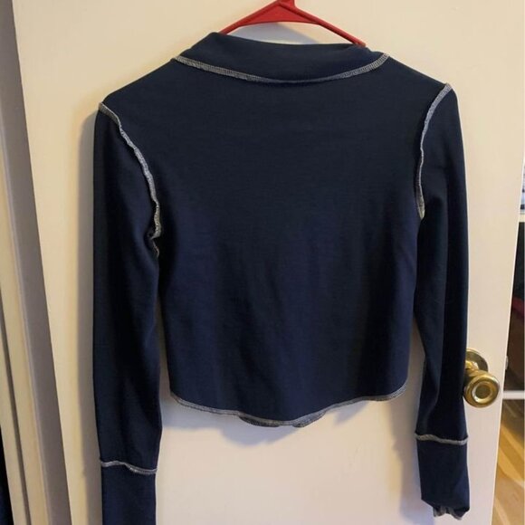 NWOT - Inverted-Seam Navy Collared Top - Picture 5 of 8